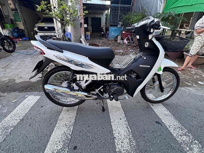 Honda Wave Alpha 2026 Trắng 1000 km