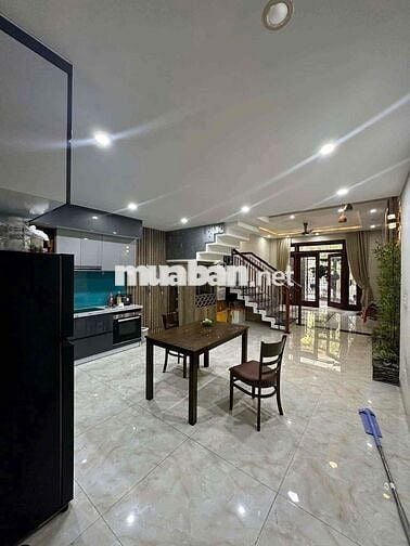 154 CHO THUÊ NHÀ ĐẸP 3 TẦNG 300M² SỬ DỤNG – FULL NỘI THẤT CHỈN CHU