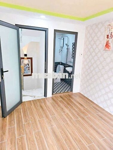 Bán Nhà mặt tiền Hẻm thẳng kinh doanh được 