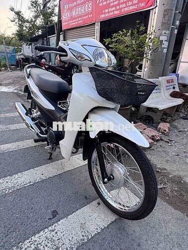 Honda Wave Alpha 2026 Trắng 1000 km