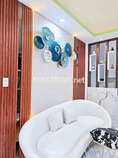 Bán Nhà mặt tiền Hẻm thẳng kinh doanh được 