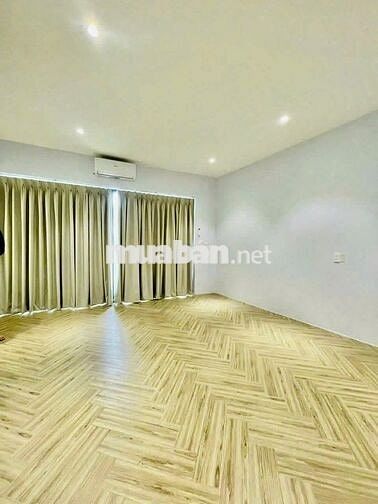 NHÀ ĐẸP ỐP KÍNH -  136A Trương Công Định, P.14,TB - Sàn Suốt - 4 Tầng