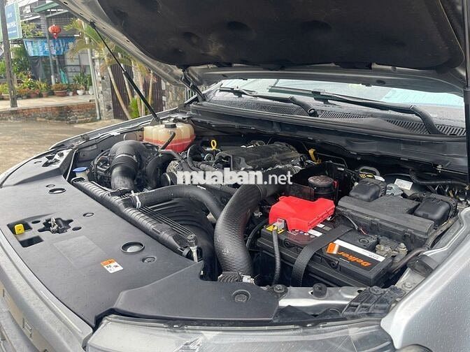 Ford Ranger XLS 2018 Số tự động 4x2 màu bạc