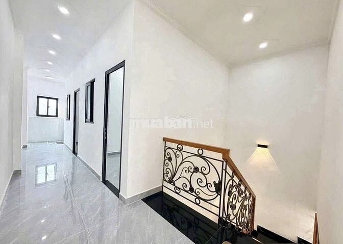 HẺM 8m Nguyễn Văn Săng, Thông Công Viên_5x20m_ĐÚC 3 TẤM, 3PN Trệt Suốt