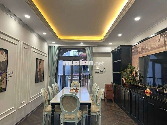 cho thuê nhà thang máy 5 tầng 3 ngủ 