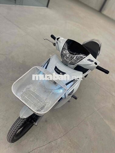 Honda Future FI 125 2023 Trắng 11.000km