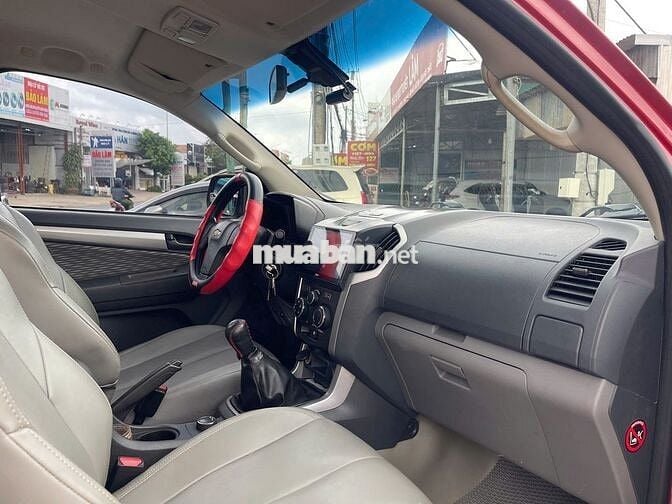 Chevrolet Colorado 2015 2.5LT Số sàn, hai cầu