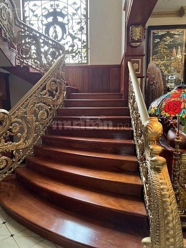Biệt Thự Sân Vườn Khu Thạnh Mỹ Lợi Quận 2, Nội Thất Cao Cấp Ở Ngay