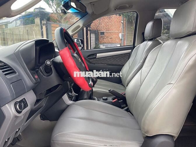Chevrolet Colorado 2015 2.5LT Số sàn, hai cầu