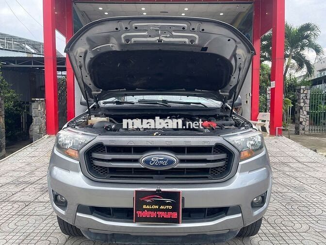 Ford Ranger XLS 2018 Số tự động 4x2 màu bạc