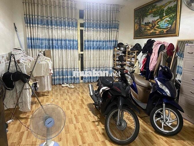 Tìm nữ ở ghép nhà nguyên căn 2 phòng ngủ, nhà tổng 5 người