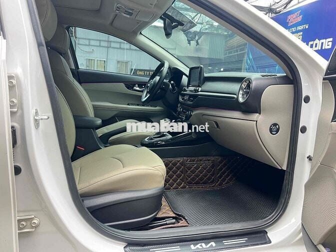 Kia Cerato 1.6AT Luxury 2021 Trắng Tự động