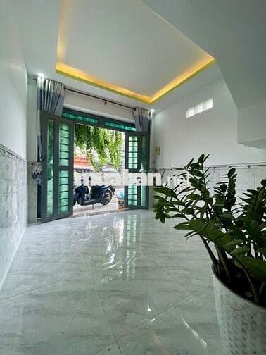Nhà thạnh Xuân 25 Q12 1 lầu 2pn hẻm thông buôn bán