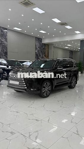 Bán Lexus LX600 Urban 7 chỗ màu Đen. Xe cực đẹp.