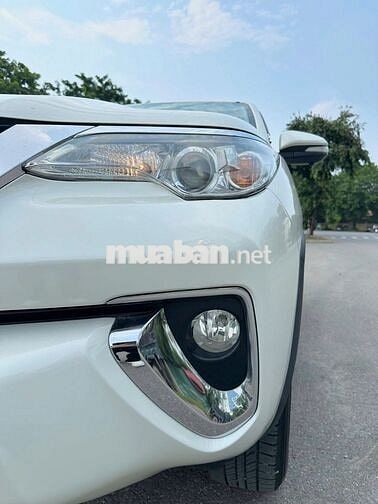 Fortuner 2017 xăng 4x2 AT chạy chuẩn hơn 14v km
