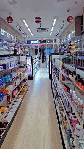 QUẬN 7_ CẦN 03 BẠN BÁN HÀNG VÀ PHỤ KHO