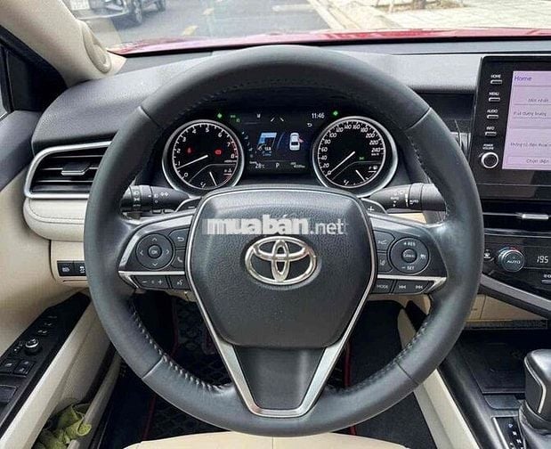 Toyota Camry 2.5Q 2022 Đỏ Thái Lan