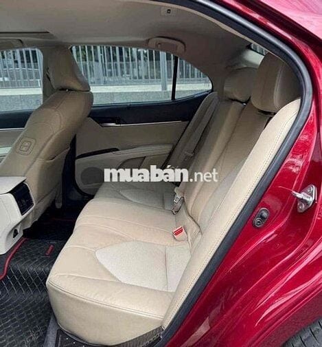 Toyota Camry 2.5Q 2022 Đỏ 45.000KM TL