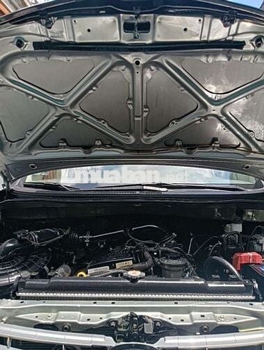 Toyota Innova G 2011 Số sàn Bạc
