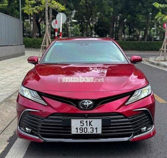 Toyota Camry 2.5Q 2022 Đỏ 45.000KM TL