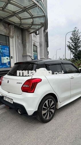 Suzuki Swift GLX 1.2AT 2019 Trắng 60000 km
