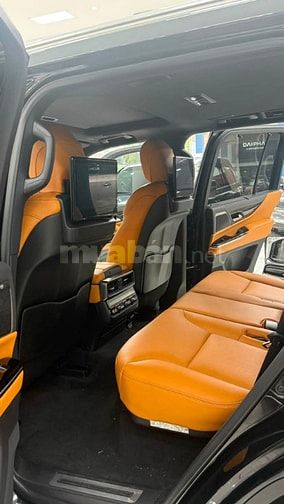 Bán Lexus LX600 Urban 7 chỗ màu Đen. Xe cực đẹp.