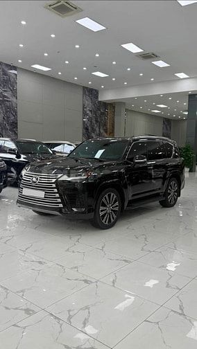 Bán Lexus LX600 Urban 7 chỗ màu Đen. Xe cực đẹp.
