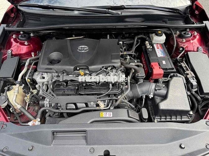 Toyota Camry 2.5Q 2022 Đỏ Thái Lan