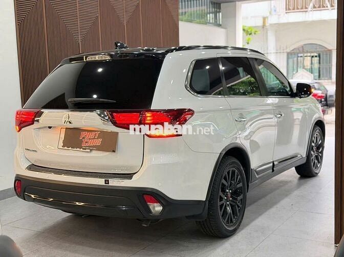Mitsubishi Outlander Premium 2.0L 2019 Trắng