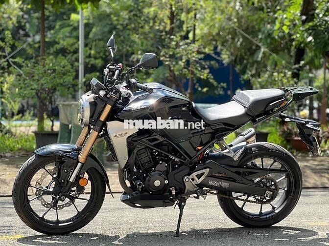 Honda CB300R 2022 Đen 21.000km, nhận giao lưu xe.