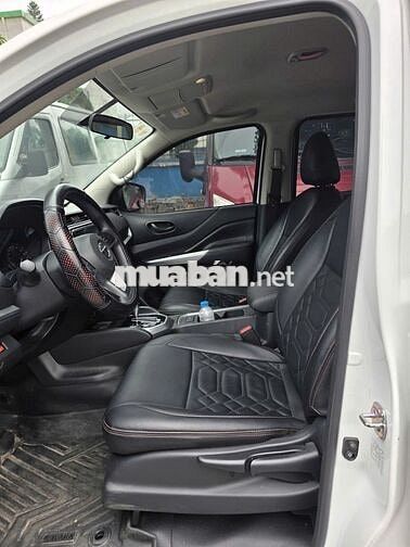 Nissan Navara EL 2024 Trắng