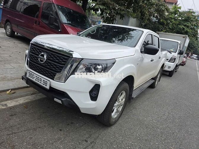 Nissan Navara EL 2024 Trắng