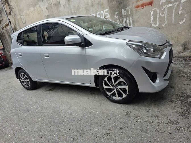 Toyota Corolla Altis 2011 2.0V Bạc