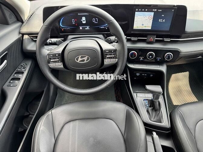 Hyundai Accent Đặc biệt 1.5AT 2024 Xanh