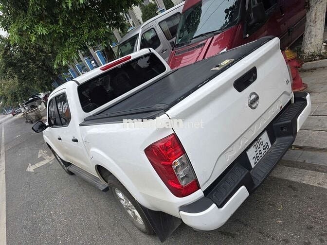 Nissan Navara EL 2024 Trắng