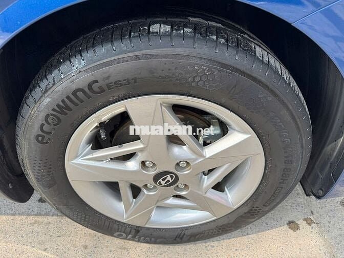 Hyundai Accent Đặc biệt 1.5AT 2024 Xanh