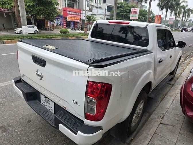 Nissan Navara EL 2024 Trắng