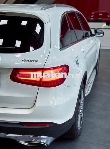 Mercedes GLC 250 2018 Trắng 39.000km