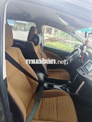 Toyota Innova 2020G Nâu