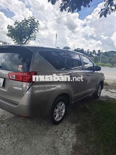 Toyota Innova 2020G Nâu