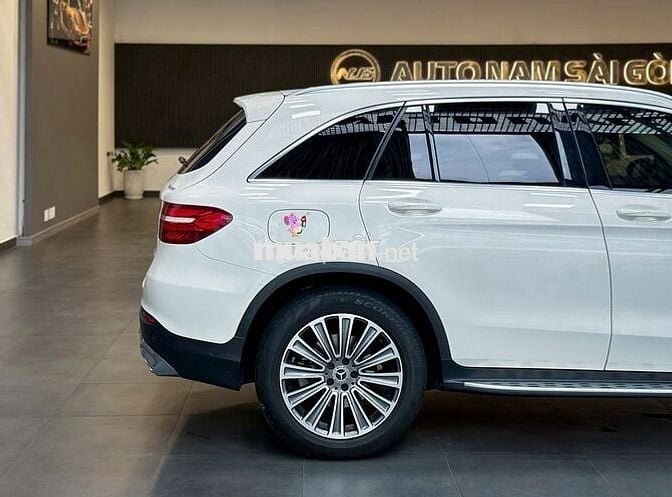 Mercedes GLC 250 2018 Trắng 39.000km
