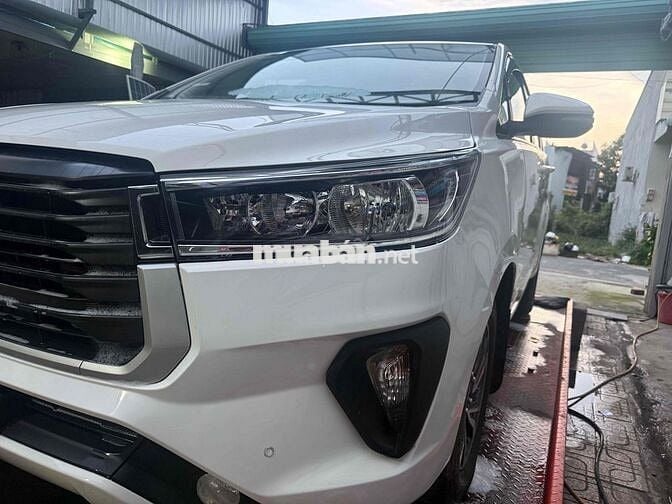 Toyota Innova 2020 Trắng 125.000 km