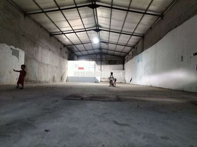 💥💥loaloa hàng cực hiếm  vị trí VIP vừa Kinh Doanh vừa làm kho nhanh ạ