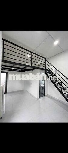 còn ít phòng cho thuê rộng gác suốt, trệt dưới đất xe vào phòng được 