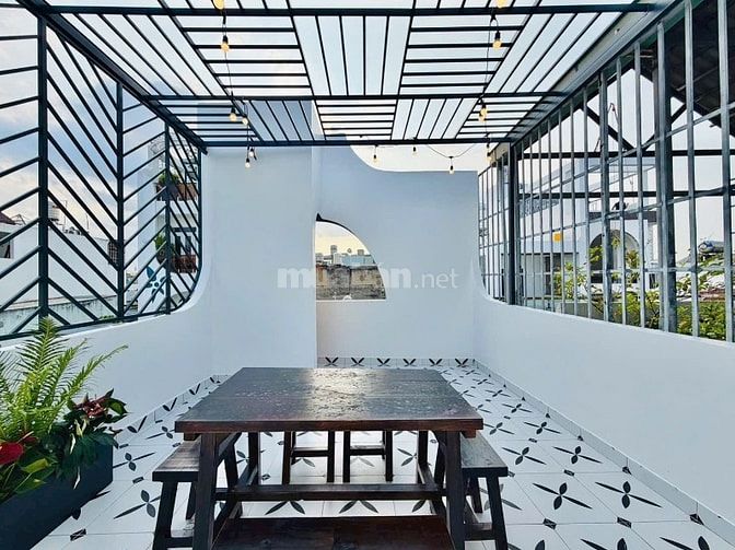 NHÀ ĐẸP CÓ PHÒNG NGỦ DƯỚI TRỆT - HẺM XE HƠI 7m Lê Văn Thọ, P14, GV