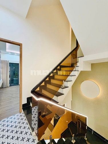 NHÀ ĐẸP CÓ PHÒNG NGỦ DƯỚI TRỆT - HẺM XE HƠI 7m Lê Văn Thọ, P14, GV