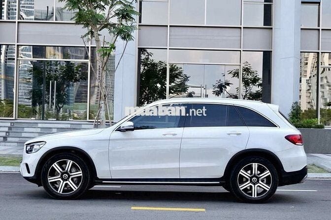 Mercedes GLC 200 4Matic 2019 Trắng 38.000km