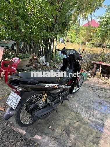 SYM Elegant 50cc Đen bóng, Đỏ
