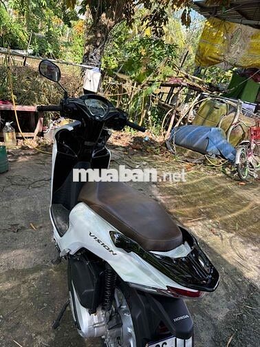 Honda Vision FI Trắng đen Tự động