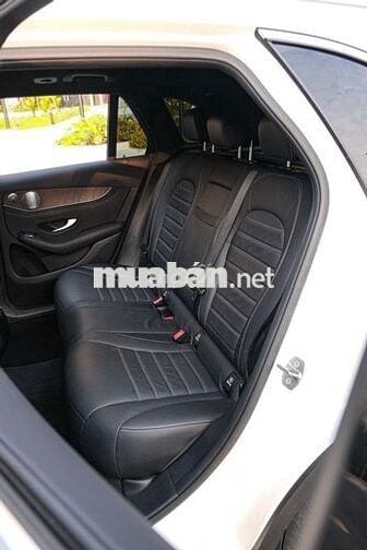 Mercedes GLC 200 4Matic 2019 Trắng 38.000km